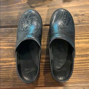 Dansko black leather clogs, size 39